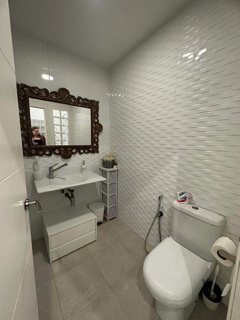 Las Casitas De La Playa Apartment Valencia Luaran gambar