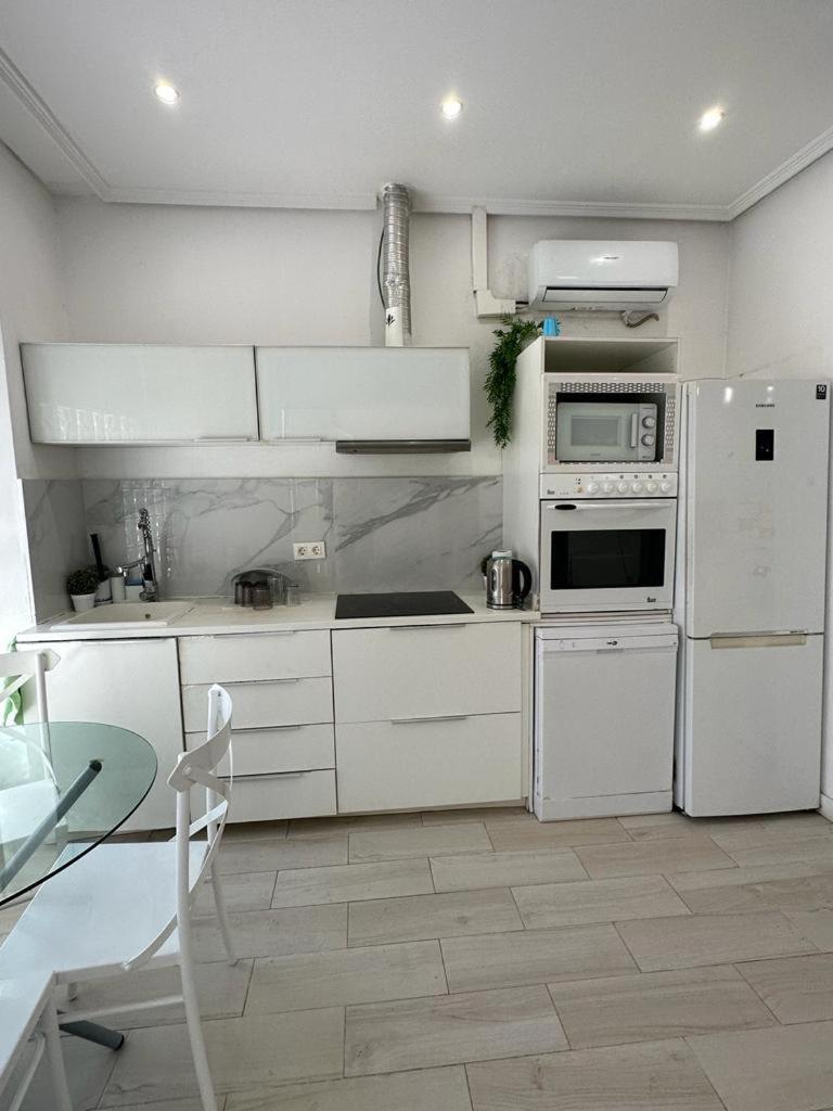 Las Casitas De La Playa Apartment Valencia Luaran gambar