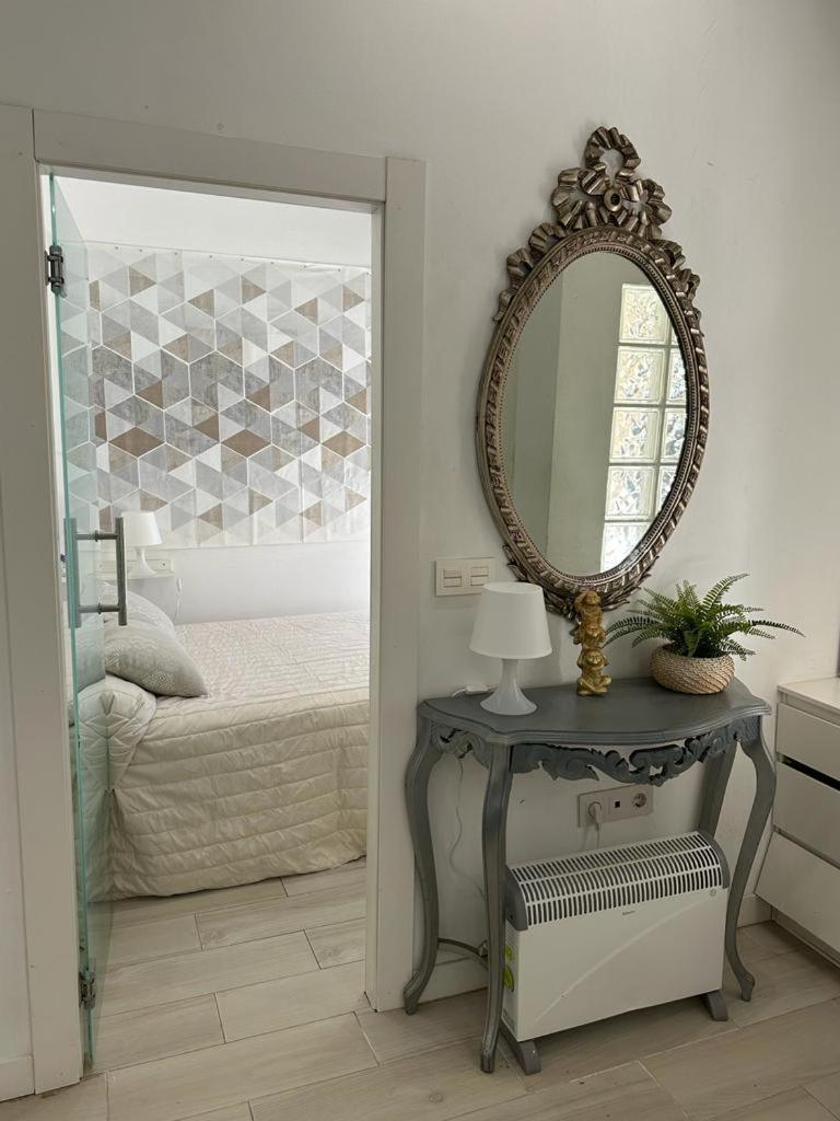 Las Casitas De La Playa Apartment Valencia Luaran gambar